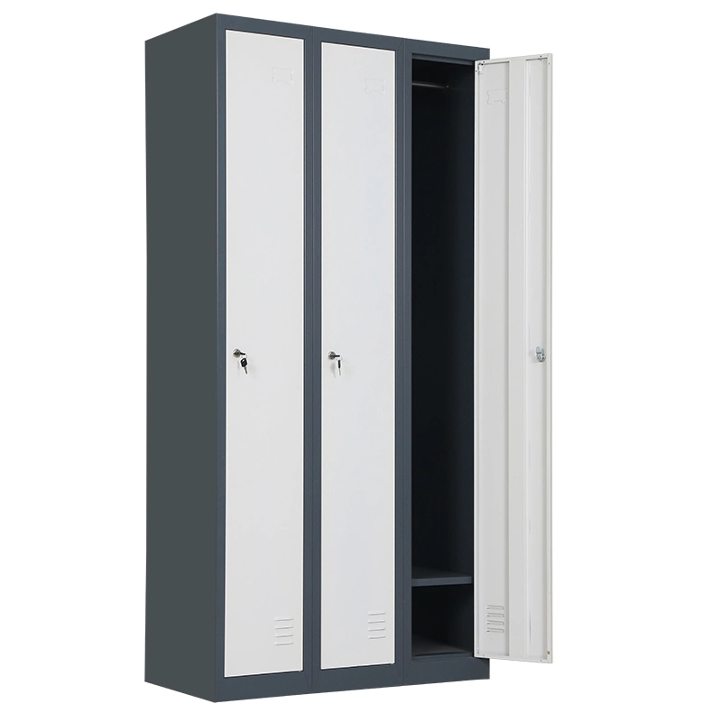 Armoire trois portes pour espace médical